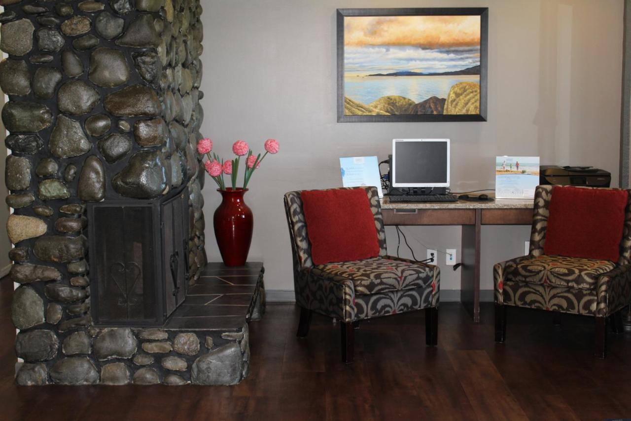 Ramada By Wyndham Campbell River Zewnętrze zdjęcie