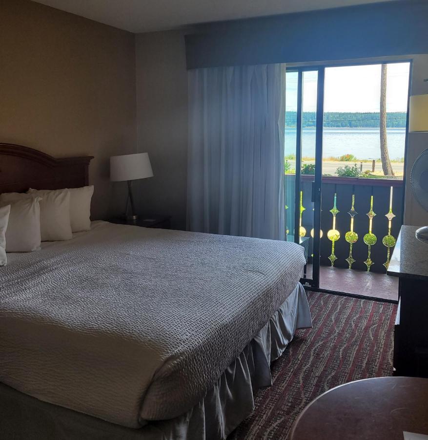 Ramada By Wyndham Campbell River Zewnętrze zdjęcie