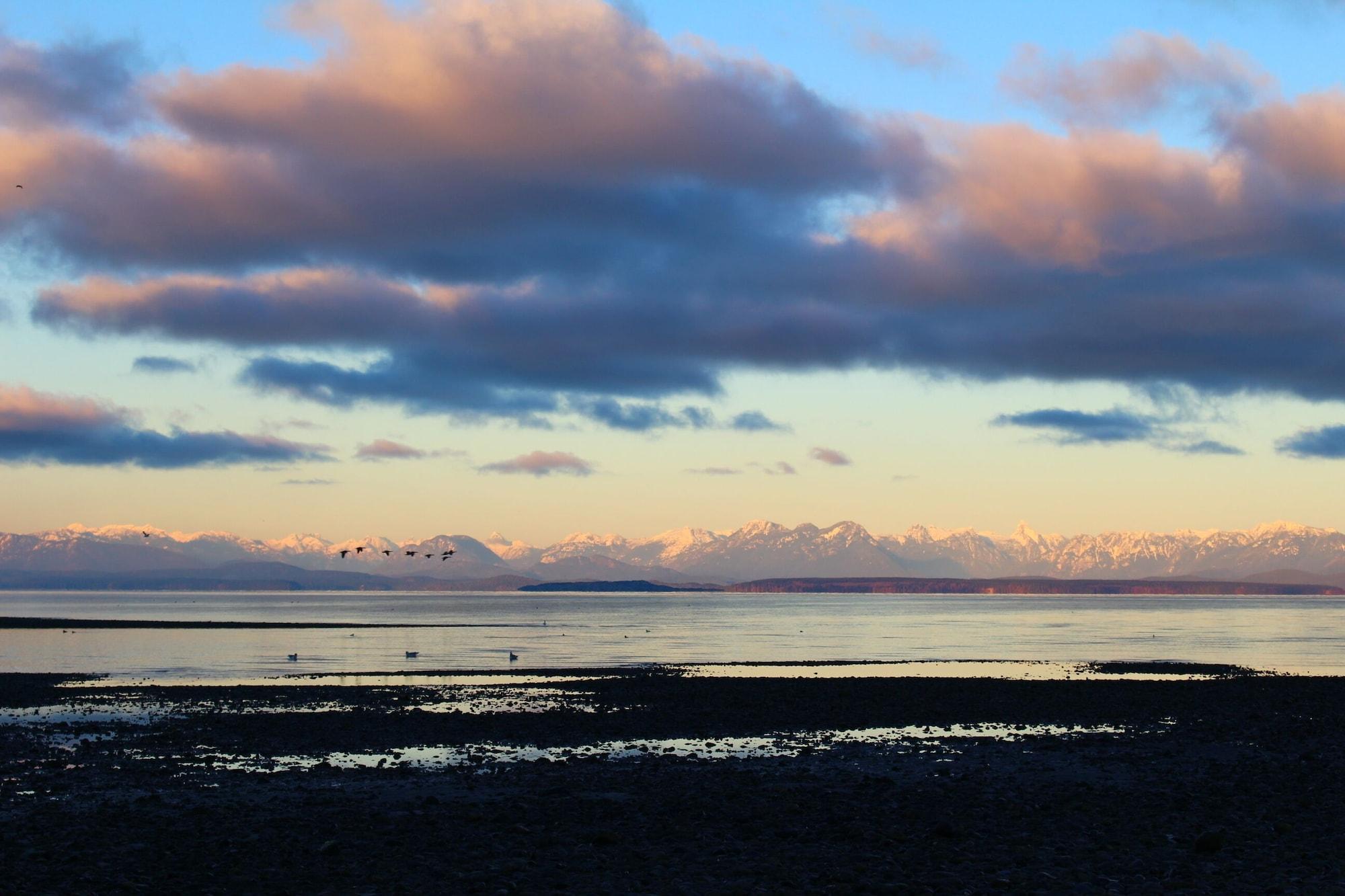 Ramada By Wyndham Campbell River Zewnętrze zdjęcie