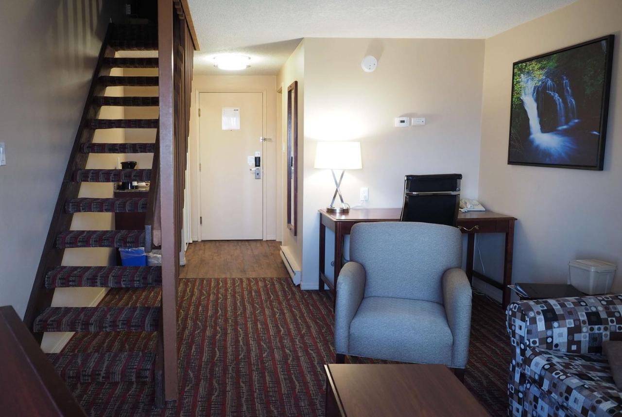 Ramada By Wyndham Campbell River Zewnętrze zdjęcie